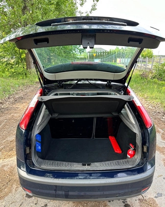 Ford Focus cena 6100 przebieg: 268026, rok produkcji 2007 z Legionowo małe 137